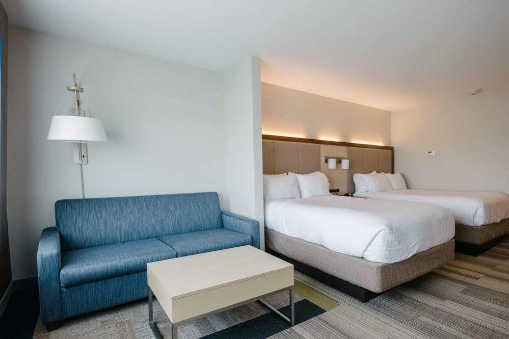 Holiday Inn Express & Suites Eagan - Minneapolis Area By Ihg Exterior photo